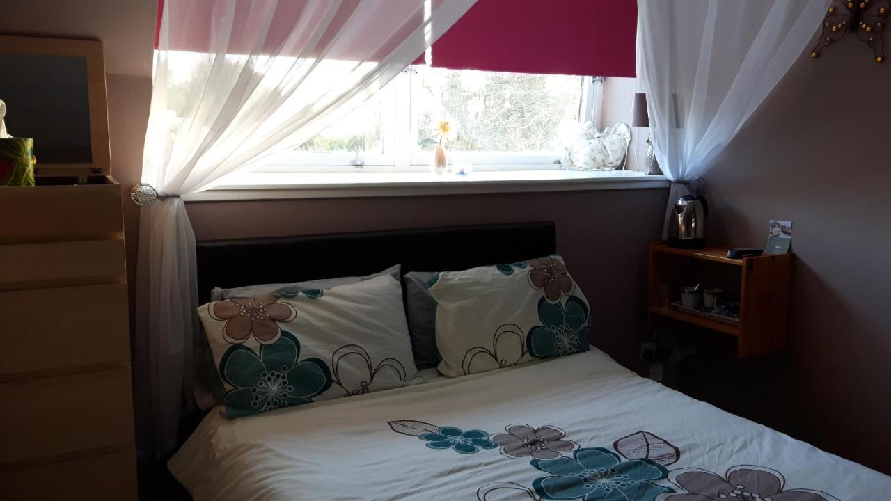 The Stables,Kirkmichael Bed and Breakfast Blairgowrie and Rattray Buitenkant foto